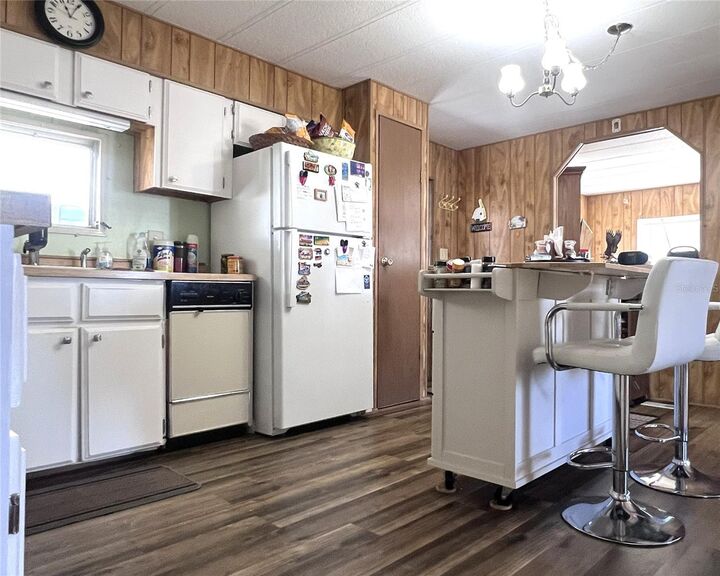 Property Photo:  102 Trout  FL 33950 