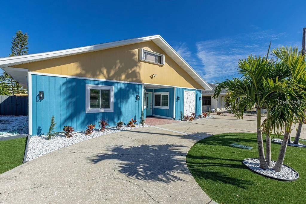 Property Photo:  14019 W Parsley Drive  FL 33708 