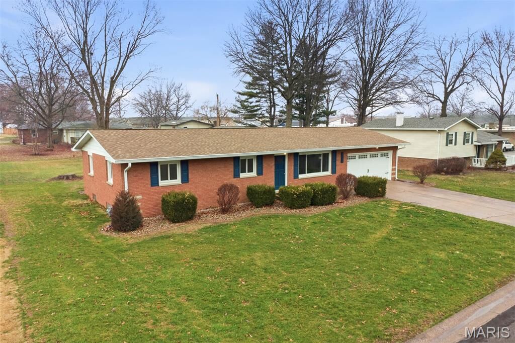 Property Photo:  2708 Lemon Street Road  IL 62249 