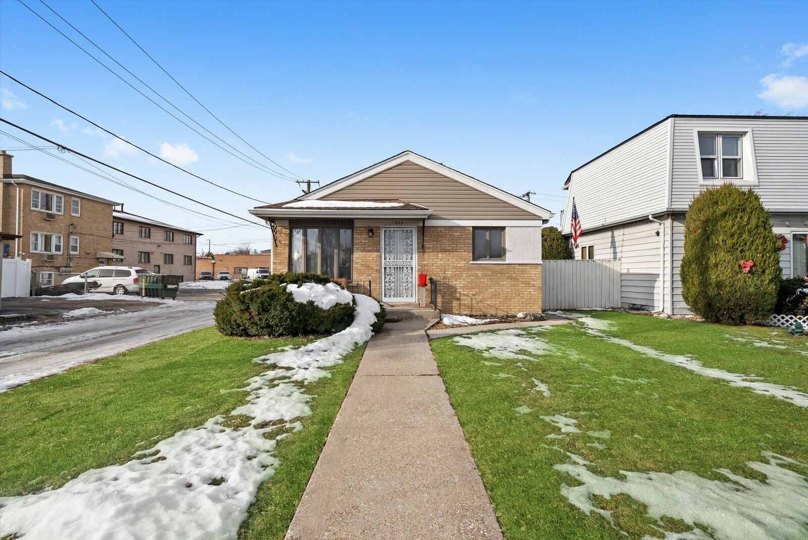 Property Photo: 7852 Neenah Avenue IL 60459