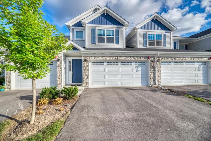 Property Photo:  257 N Masters Drive  IL 60101 