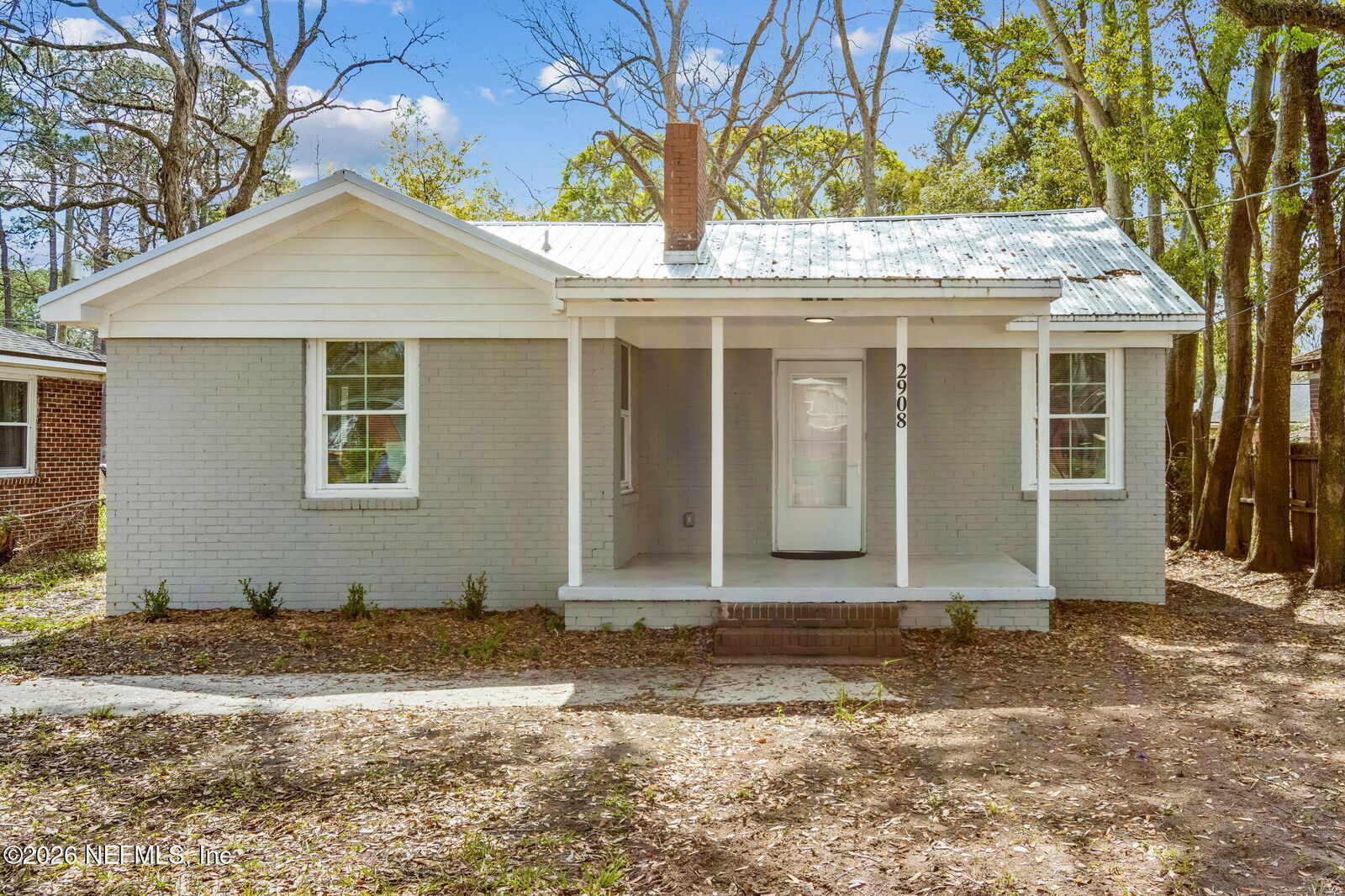 Property Photo:  2908 Broadway Avenue  FL 32254 