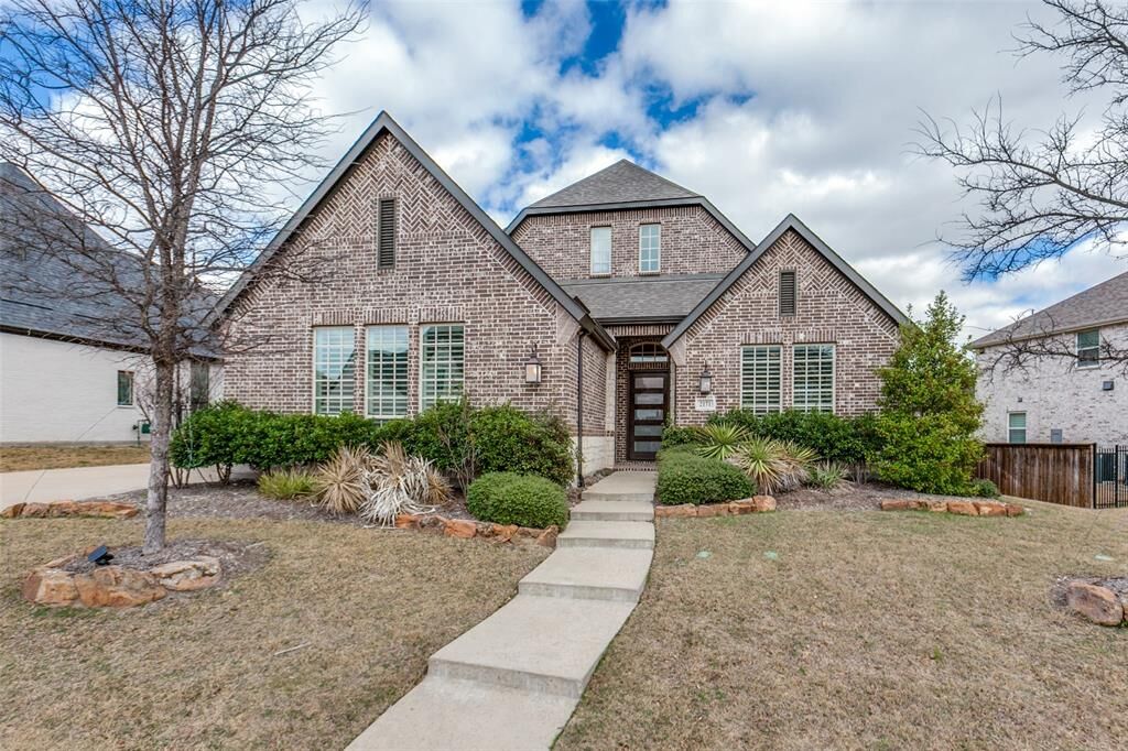 Property Photo:  2171 Longmont Lane  TX 75078 