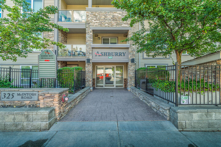 Property Photo:  325 McIntosh Road 4105  BC V1X 2C6 