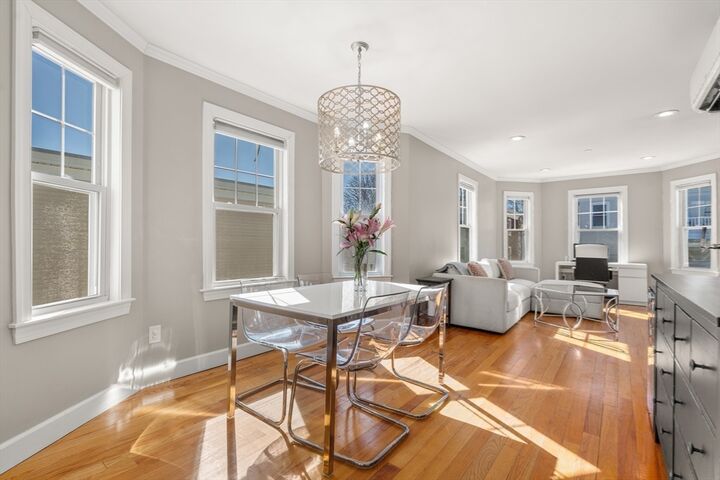 Property Photo:  15 Laurel Street 3  MA 02476 
