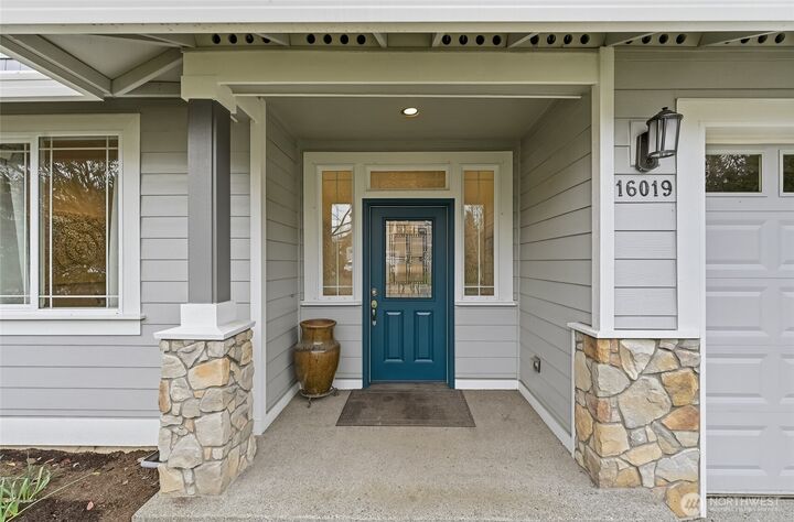 Property Photo:  16019 SE 137th Terrace  WA 98059 