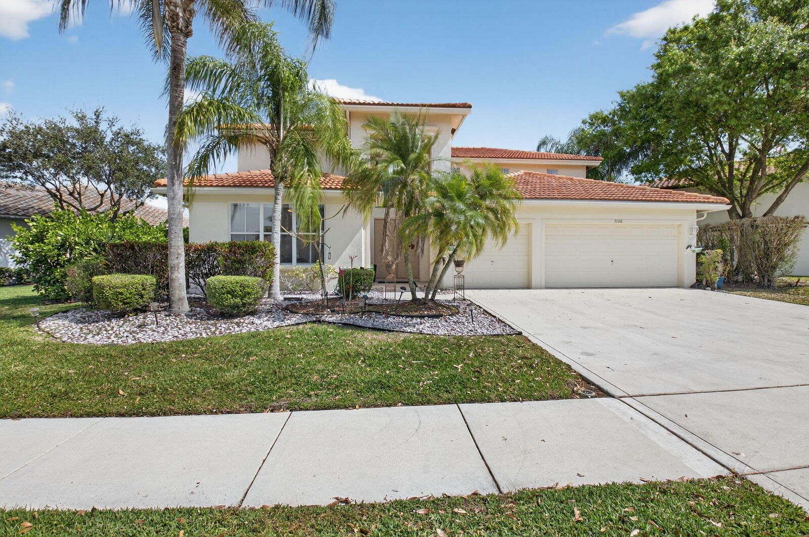 Property Photo:  7106 Taylorwood Drive  FL 33467 