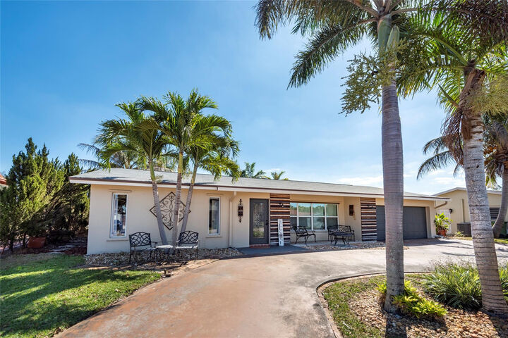 Property Photo:  741 NW 97th Terrace  FL 33024 