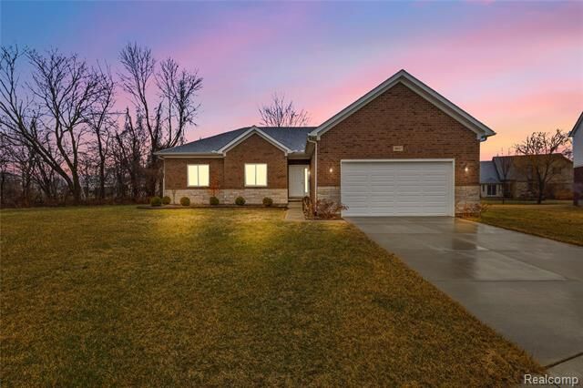 Property Photo: 38557 Mountain Ash Court MI 48036