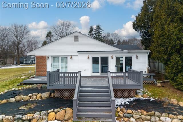 Property Photo: 10428 King Road MI 48350