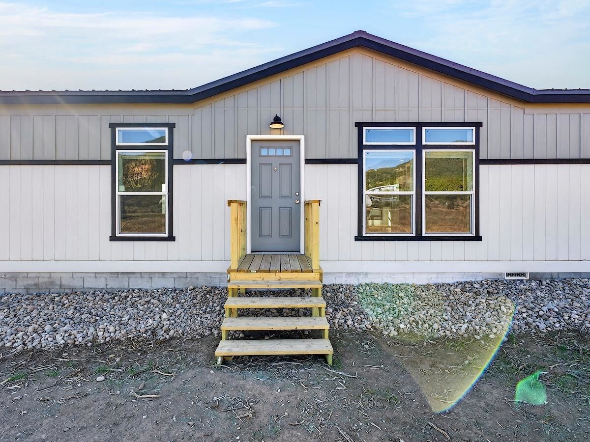 Property Photo:  5 Elk Road  NM 87556 