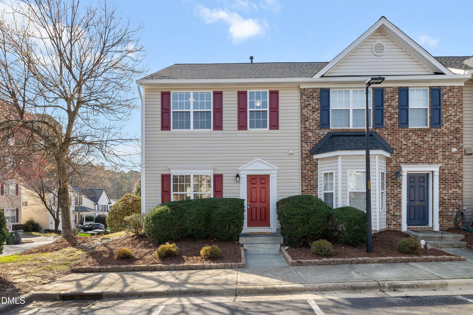 Property Photo: 101 Graystar Road NC 27502