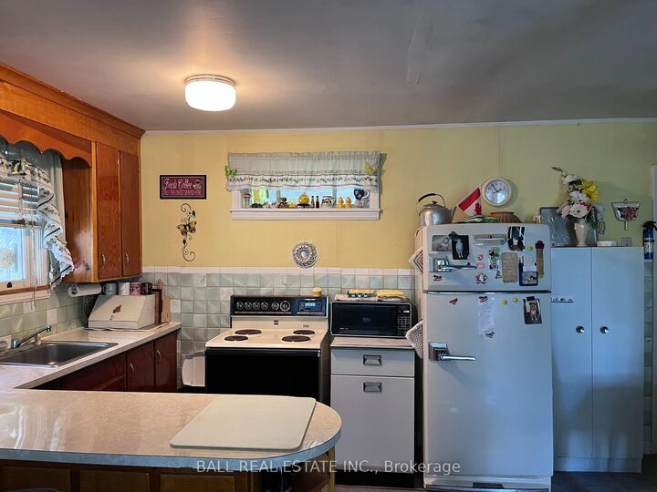Property Photo: 23 Valley View Lane ON K0L 1Y0