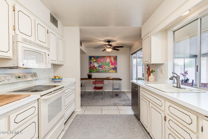 Property Photo:  10441 W Burns Drive  AZ 85351 