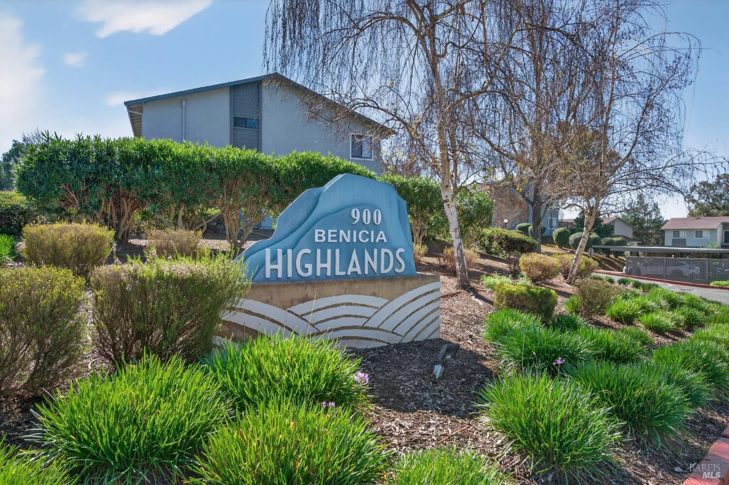 Property Photo:  900 Cambridge Drive 95  CA 94510 