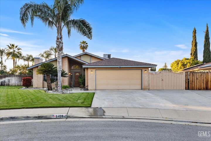 Property Photo:  9408 Nickam Court  CA 93311 