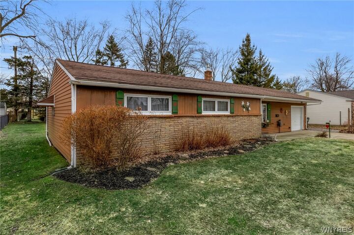 Property Photo: 30 Bonita Drive NY 14043