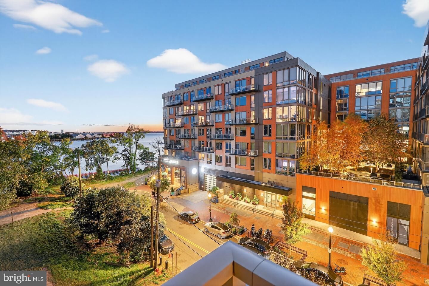 Property Photo:  88 V Street SW 509  DC 20024 