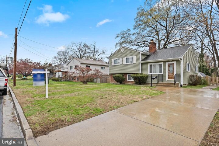 Property Photo:  1517 James Street  VA 22191 