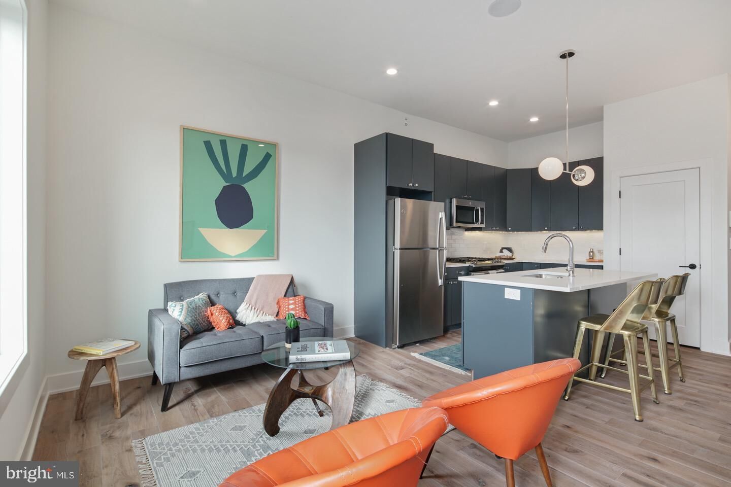 Property Photo:  1822 N Front Street 8  PA 19122 