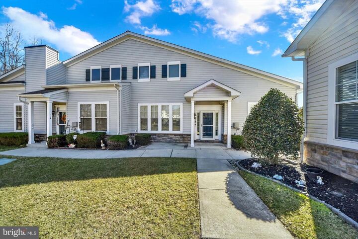 Property Photo: 124 Jacobia Drive B-8 MD 21122