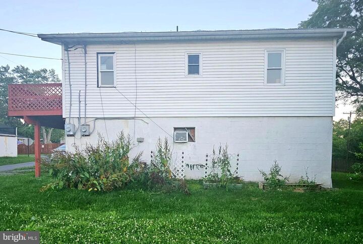 Property Photo:  451 Harmison Lane  WV 26757 