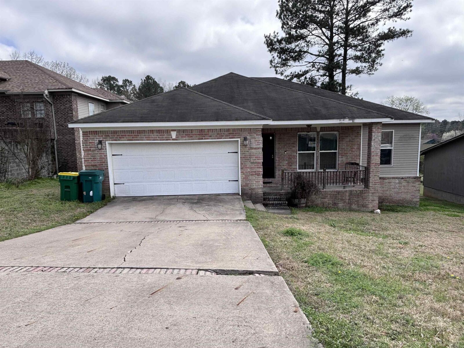 Property Photo:  11 Libby Lane  AR 72206 