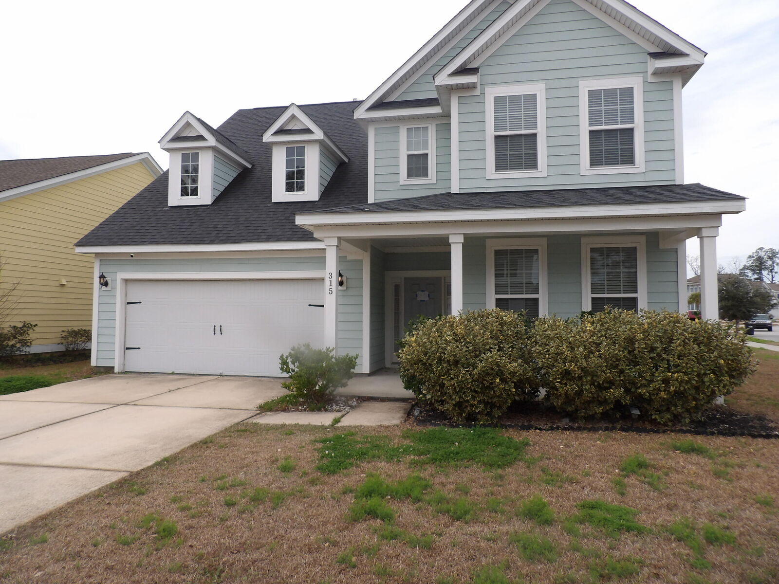 Property Photo:  315 Coopers Hawk Drive  SC 29483 