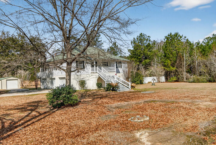Property Photo:  100 Hazel Drive  SC 29483 