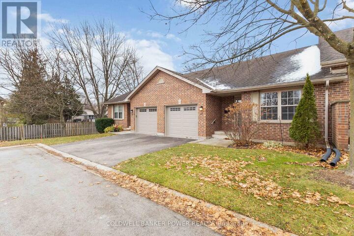 Photo de la propriété:  680 Commissioners Road West 23  ON N6K 4T8 