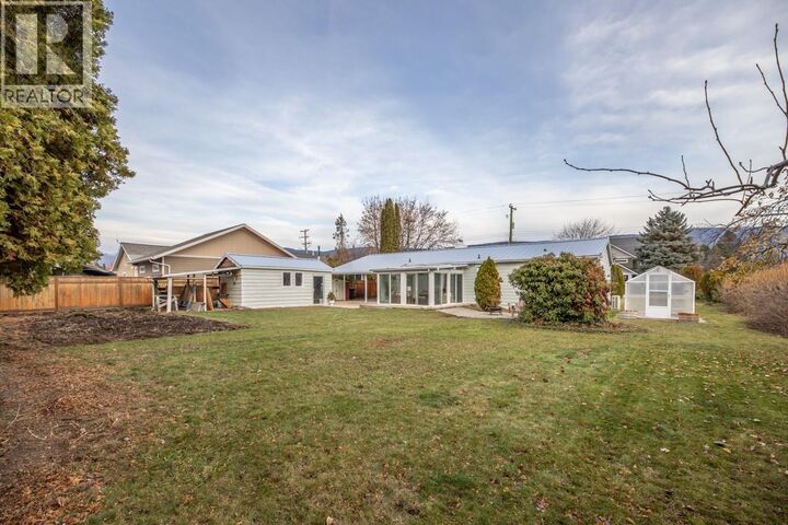 Property Photo: 5214 Nixon Road BC V0H 1Z9