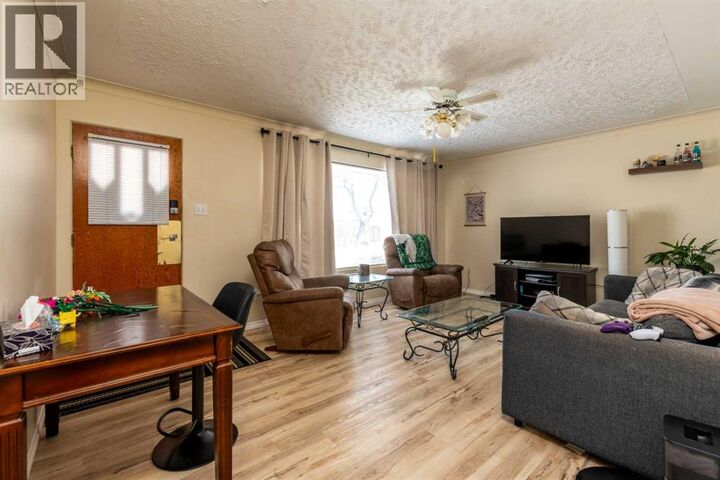 Property Photo:  4813 46 Street  SK S9V 0J6 