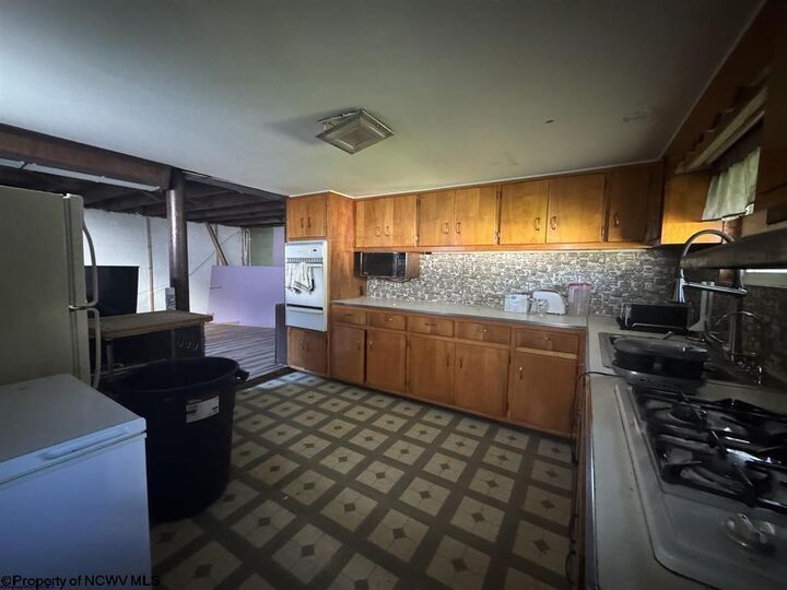 Property Photo: 120 Jackson Street WV 26452