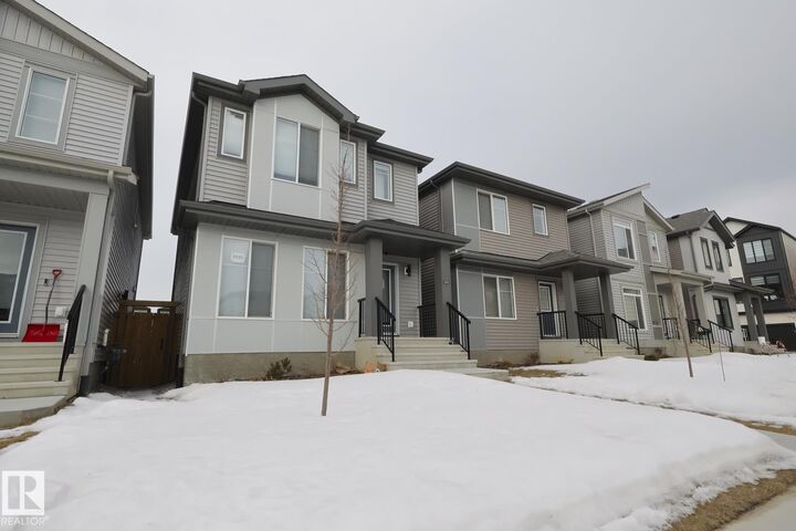 Property Photo: 3520 Kulay Link Link SW AB T6W 5H3