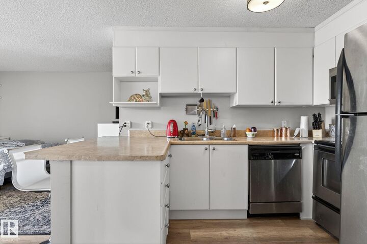 Property Photo:  9715 110 Street NW 1203  AB T5K 2M1 