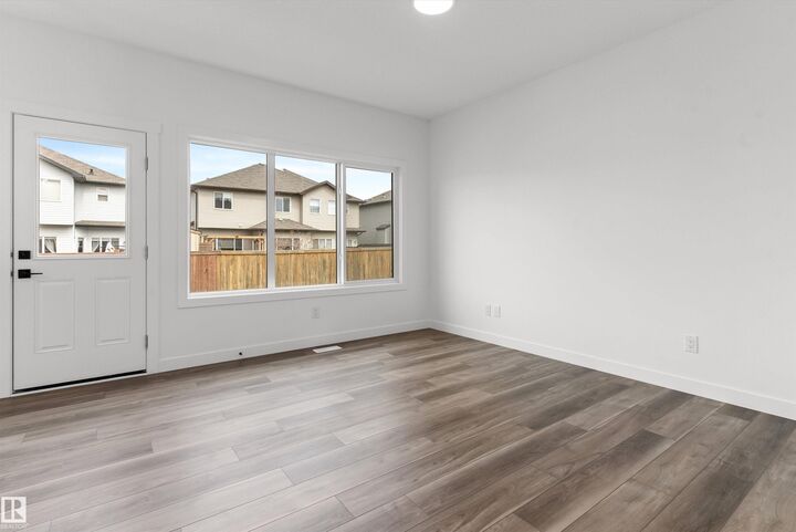 Property Photo: 1192 South Creek Wynd AB T7Z 0P5
