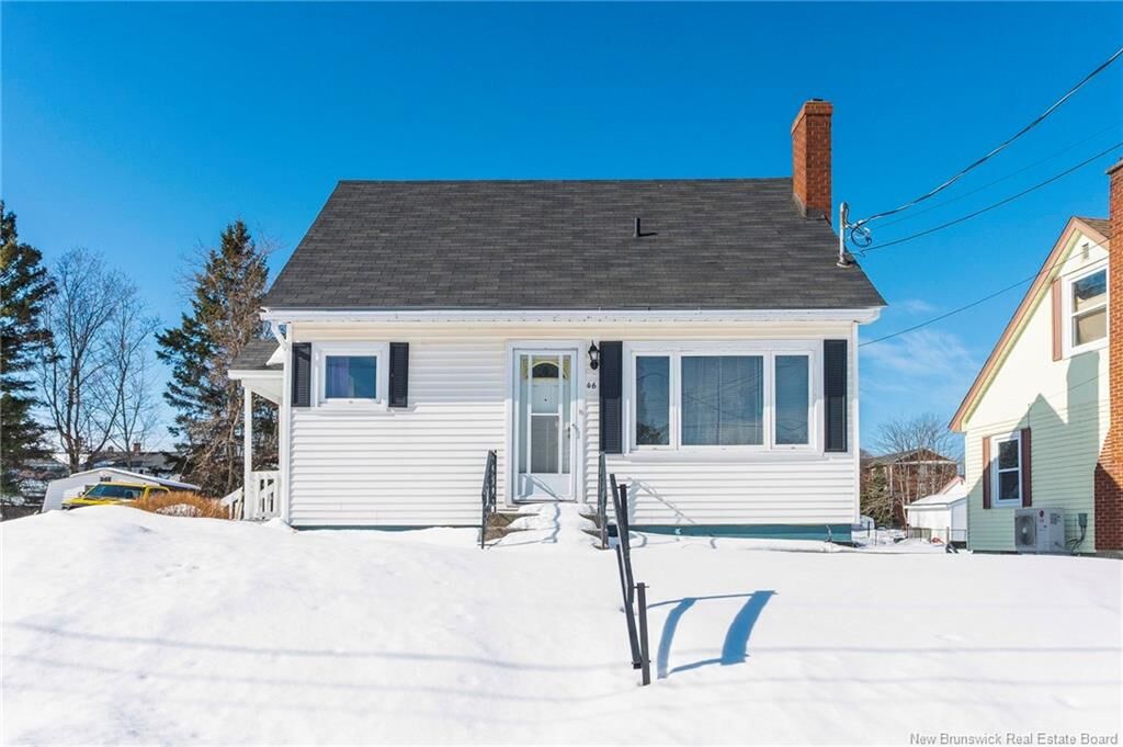 Property Photo: 46 Lynwood Drive NB E1A 3Z7