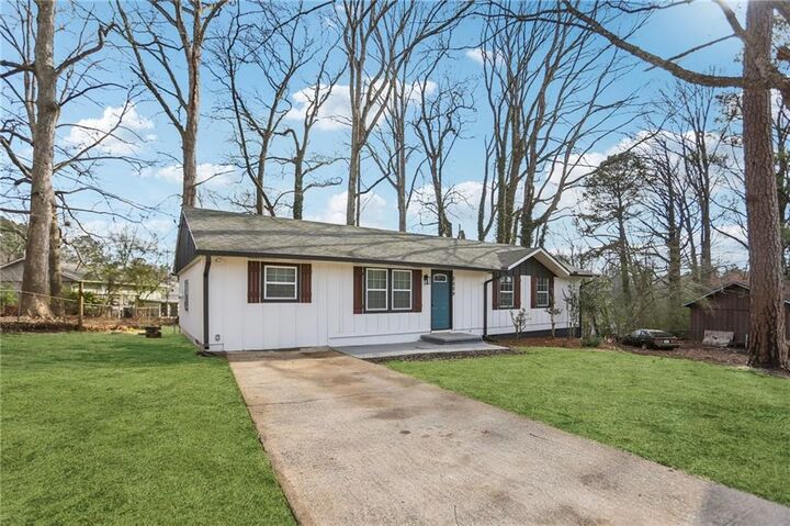 Property Photo:  2509 Bonita Court  GA 30260 