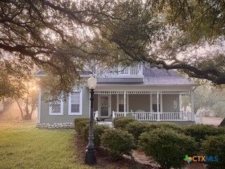 Property Photo:  714 Rose Way  TX 76571 