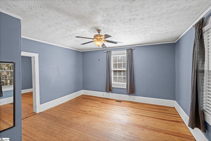 Property Photo: 407 Iler Street SC 29673