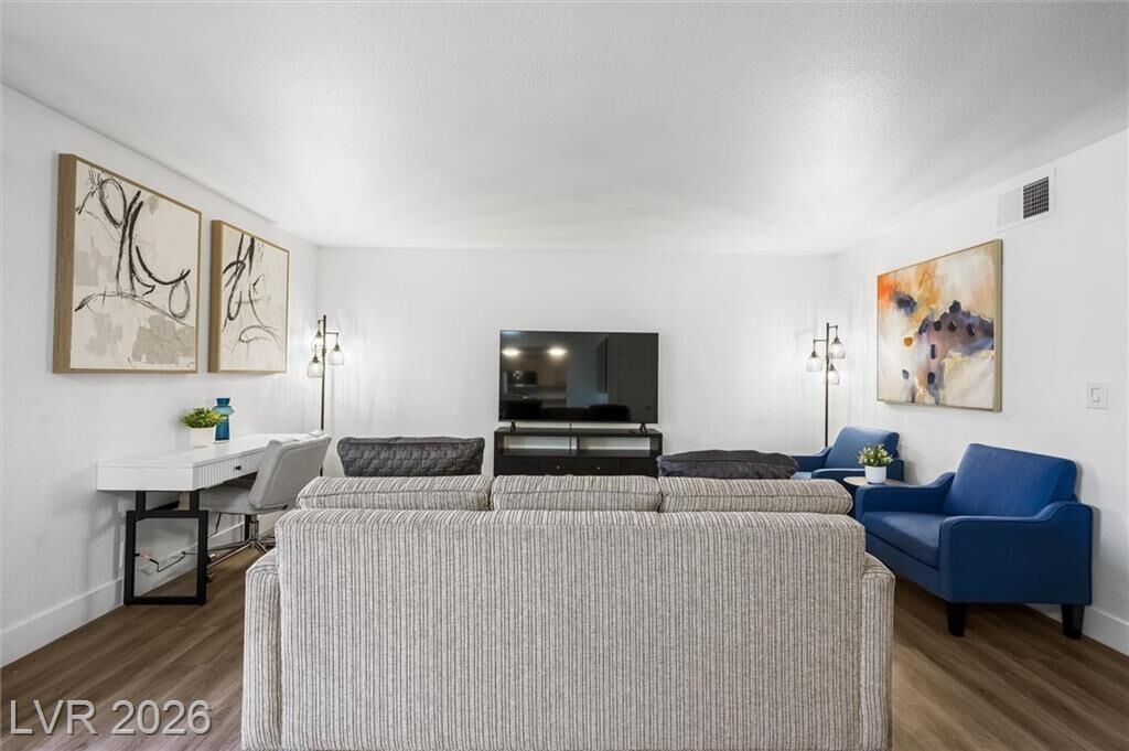 Property Photo:  5404 River Glen Drive 353  NV 89103 