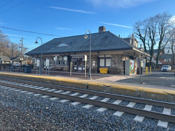 Property Photo:  24 Daisy Ct  NJ 08889 