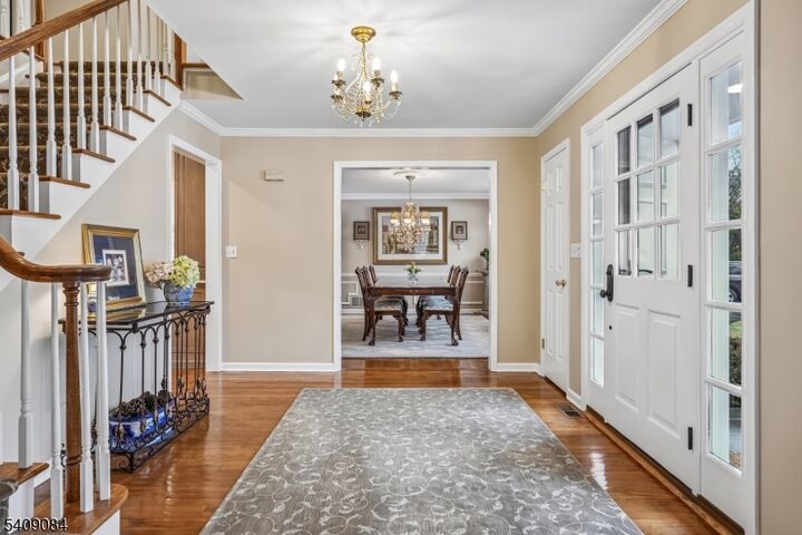 Property Photo:  9 Buttonwood Ln  NJ 07928 