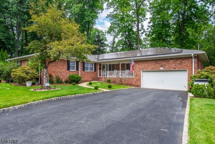 Property Photo:  12 Ravine Rd  NJ 07044 