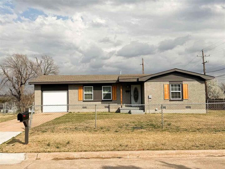 Property Photo: 1415 NW 44th St OK 73505