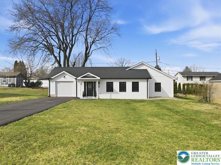 Property Photo:  1647 4th Street  PA 18020 