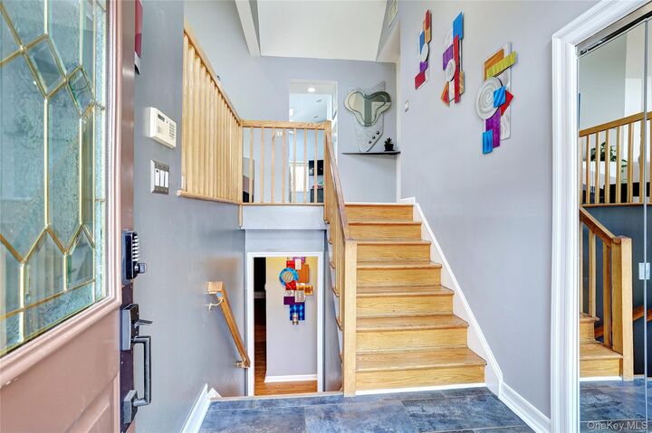 Property Photo:  42 Cragmere Road  NY 10901 