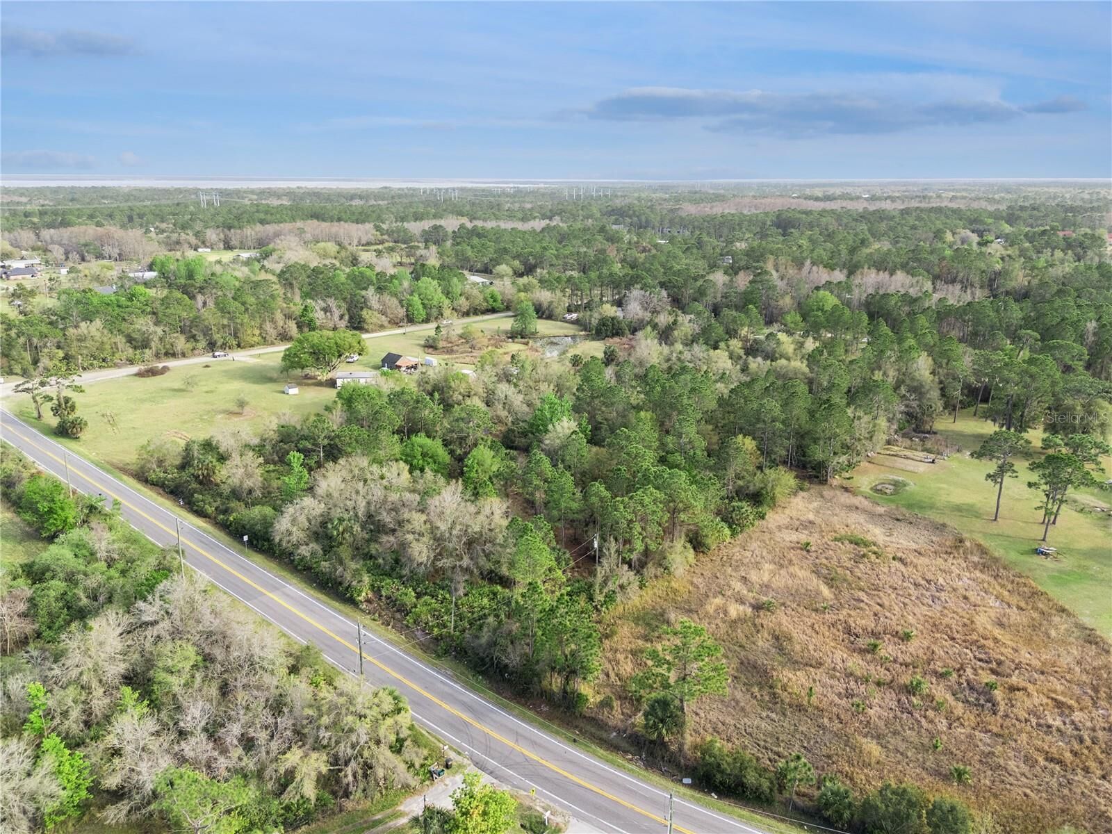 Property Photo:  541 E Osceola Road  FL 32732 