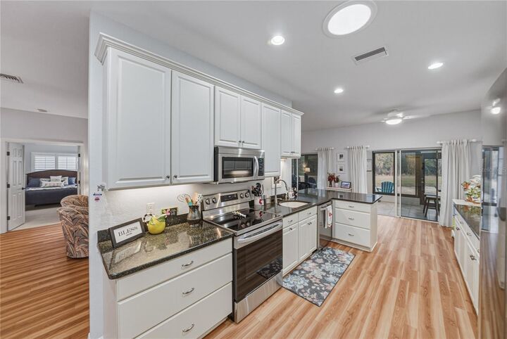 Property Photo: 5329 Hogan Lane FL 33884