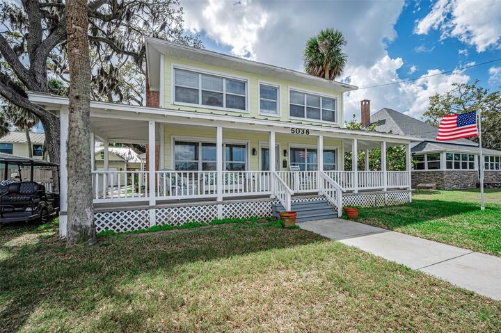 Property Photo: 5038 Sunset Boulevard FL 34668